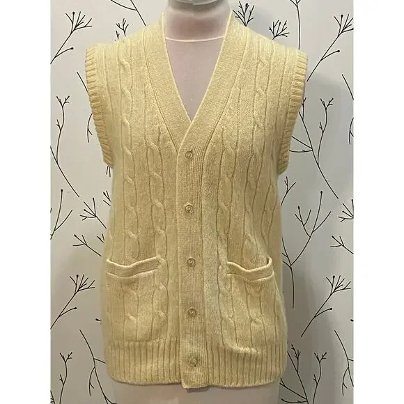 VINTAGE 60s 100% Wool Butter Yellow Cable Knit Vest MEDIUM Tennis Prep Academia - Picture 2 of 6